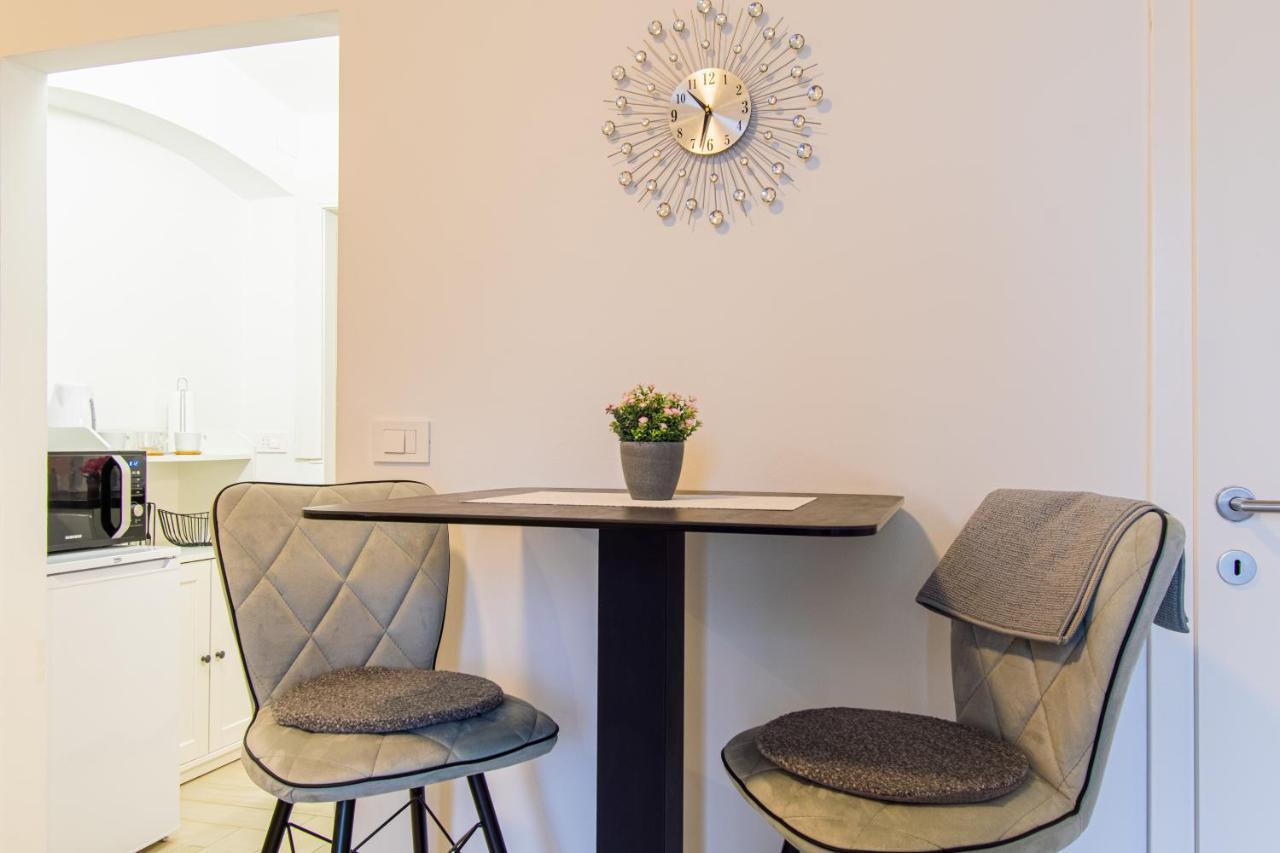 Flexible Selfcheckins 44 - Zagreb - New - Center公寓 外观 照片